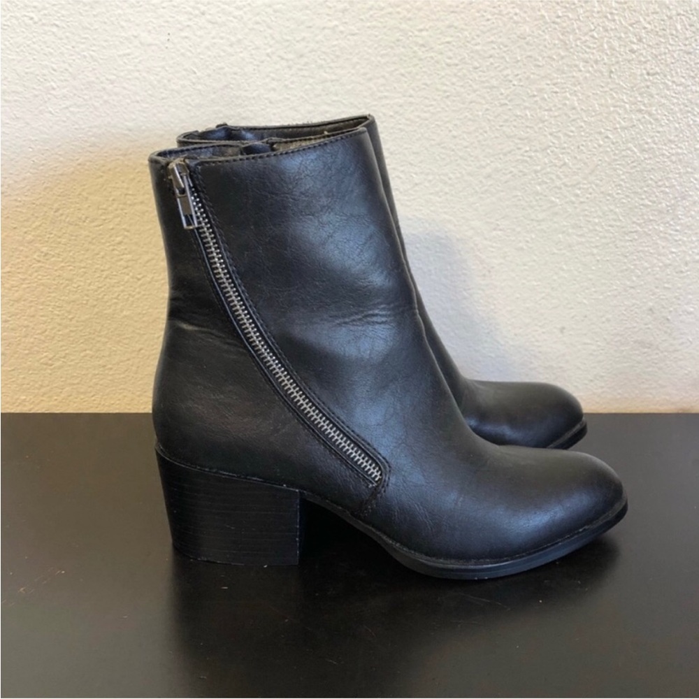 Very Volatile Black Faux Leather Zipper Boots